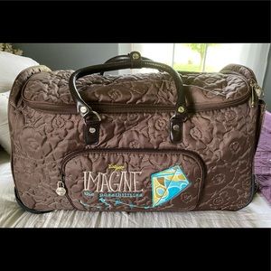 Thirty-one rolling luggage (Conference exclusive)